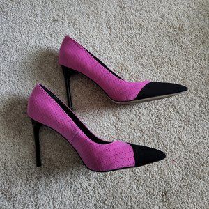 Jessica Simpson pink and black heel size 9